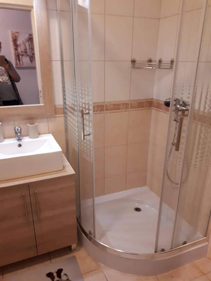 Zoeld Beka Apartmanok Koelcsey I Hajdúszoboszló Exteriör bild